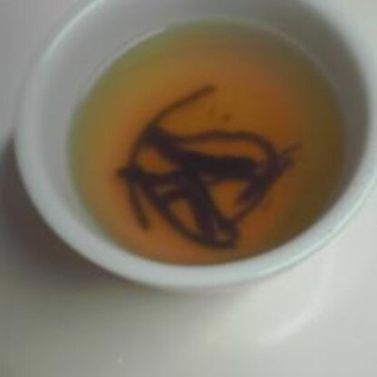 久しぶりに昆布茶が飲みたかったので作りました。塩昆布で簡単に美味しくできました。ごちそうさま♪